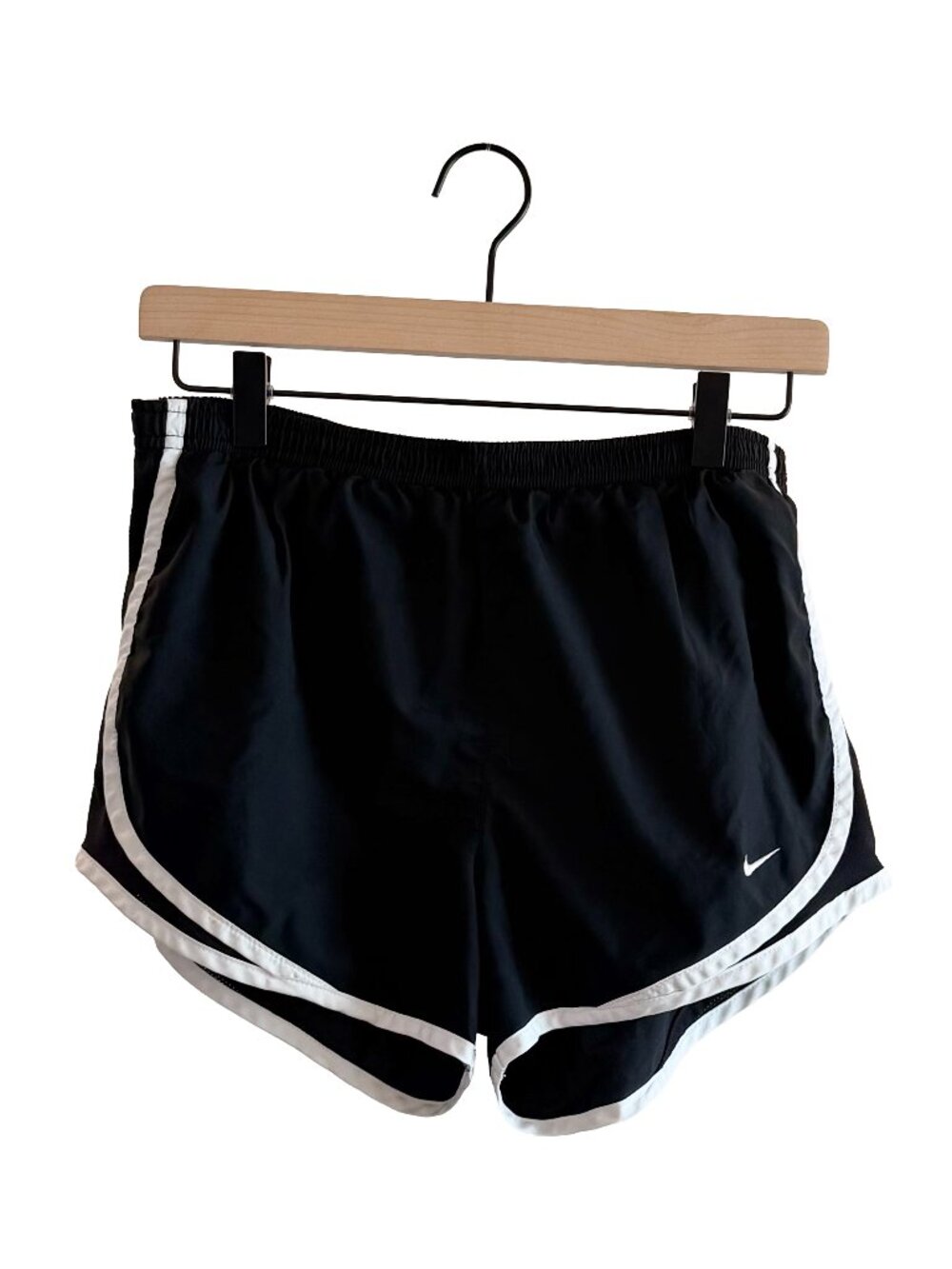 Nike Tempo Women's Dri-FIT Mid-Rise Brief-Lined Running Shorts - size s